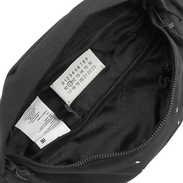 メゾン マルタン マルジェラ MAISON MARTIN MARGIELA 4ステッチ ステレオタイプ ブラック ポリウレタン ボディバッグ ブラック金具 黒 バムバッグ ベルトバッグ