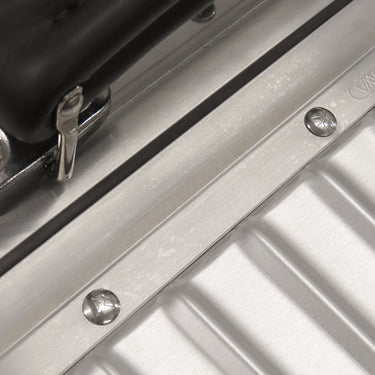 リモワ RIMOWA クラシック フライト 97153004 シルバー アルミ プラスチック キャリーバッグ キャリーケース 4輪 35L TSAロック 機内持ち込み可