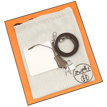 エルメス HERMES ケリー25 内縫い エトゥープ トゴ 2WAYバッグ シルバー金具 新品 未使用 グレージュ ハンドバッグ ショルダー 2026年製