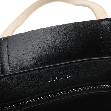 バレンシアガ BALENCIAGA エブリデイ トート XXS 551815 ライトベージュ レザー 2WAYバッグ シルバー金具 ショルダー 斜め掛け