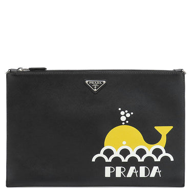 プラダ PRADA クジラプリント サフィアーノ ブラック レザー 2WAYバッグ シルバー金具 クラッチ ショルダー 黒 トライアングルロゴ ホエール