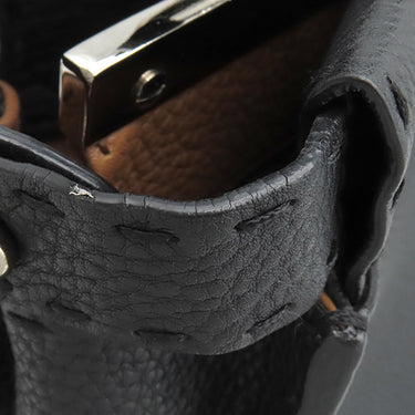 フェンディ FENDI ピーカブー セレリア ミディアム ブラック レザー 2WAYバッグ シルバー金具 黒 ハンドバッグ ショルダー