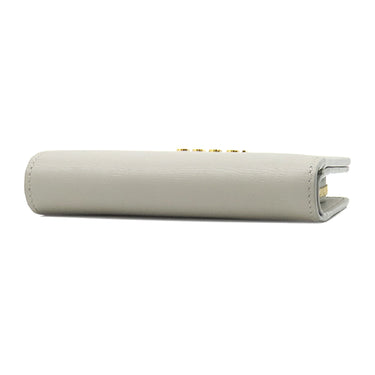 グッチ GUCCI メタル ロゴ 772640 グレー レザー 二つ折り財布 ゴールド金具