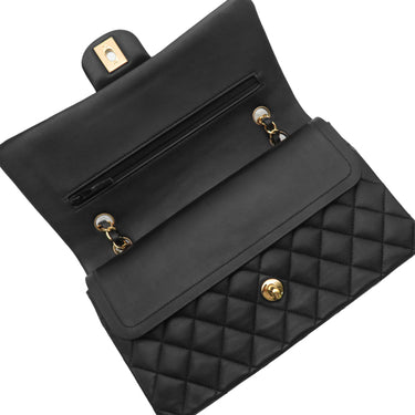 シャネル CHANEL マトラッセ25 ダブルフラップ A01112 ブラック ラムスキン ショルダーバッグ ゴールド金具 チェーンショルダー