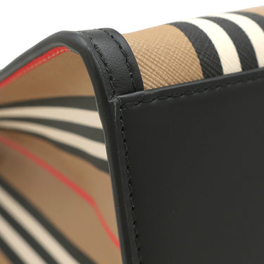 バーバリー BURBERRY ノース サウス ブックトート 8078436 アーカイブベージュ PVC レザー トートバッグ ゴールド金具 ストライプ