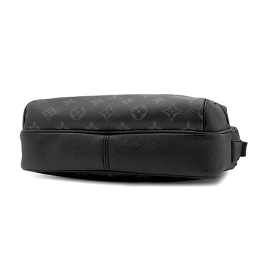 ルイヴィトン LOUIS VUITTON アウトドア メッセンジャー PM M30233 ブラック タイガ モノグラムエクリプス ショルダーバッグ シルバー金具 黒