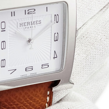 腕時計 エルメス HERMES Hウォッチ TGM HH1.810 036831WW00 クオーツ メンズ ホワイト スクエア H型 アラビア