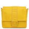 フェンディ FENDI バゲット メッセンジャーバッグ ミディアム 7VA537 イエロー ナイロン ショルダーバッグ マットイエロー金具