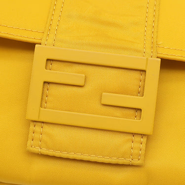 フェンディ FENDI バゲット メッセンジャーバッグ ミディアム 7VA537 イエロー ナイロン ショルダーバッグ マットイエロー金具