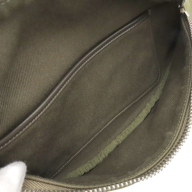 セリーヌ CELINE ロゴ ベルトバッグ 197552DOE カーキ キャンバス ボディバッグ シルバー金具 スリングバッグ バムバッグ