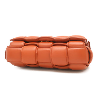 ボッテガヴェネタ BOTTEGA VENETA ザ チェーン カセット 631421 オレンジブラウン ラムスキン ショルダーバッグ ゴールド金具 マキシイントレチャート