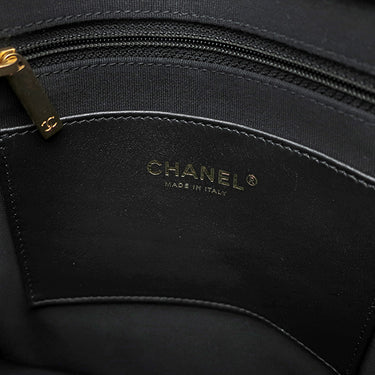 シャネル CHANEL マトラッセ チェーン バックパック AS4490 ブラック キャビアスキン リュック・デイパック ゴールド金具