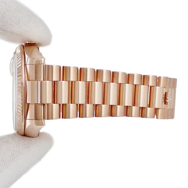 腕時計 ロレックス ROLEX デイデイト 118235FNG ランダム番 自動巻き メンズ 新品同様 ランダム番 K18RG無垢 純正ダイヤ オックスフォード