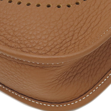 エルメス HERMES エヴリン TPM 16 ロング ゴールド トリヨンクレマンス ショルダーバッグ ゴールド金具 茶 エブリン 2025年製