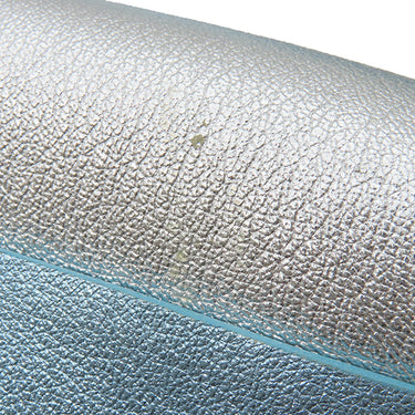 ミュウミュウ MIU MIU ロゴエンボス ショルダ― メタリックブルー×シルバー レザー ショルダーバッグ バイカラー 肩掛け