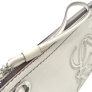 ロエベ LOEWE アナグラム ロゴ ホワイト レザー ショルダーバッグ シルバー金具 白