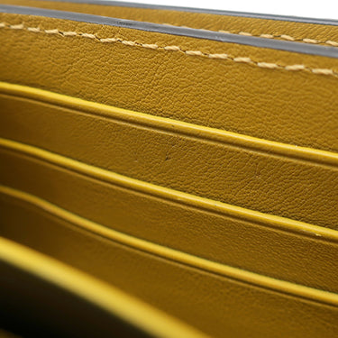 ロエベ LOEWE アナグラム トライフォールド ウォレット マスタード グレインカーフレザー ペブルグレインカーフ 二つ折り財布 シルバー金具 コンパクトウォレット 黄色