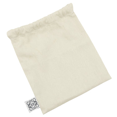 ロエベ LOEWE アナグラム トライフォールド ウォレット マスタード グレインカーフレザー ペブルグレインカーフ 二つ折り財布 シルバー金具 コンパクトウォレット 黄色