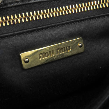 ミュウミュウ MIU MIU マテラッセ ブラック レザー ショルダーバッグ ゴールド金具 黒 チェーンストラップ