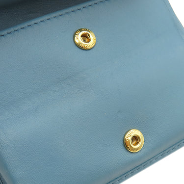 ミュウミュウ MIU MIU ソフティ パデッド マテラッセ ブルー レザー 二つ折り財布 ゴールド金具 水色 ロゴ コンパクト