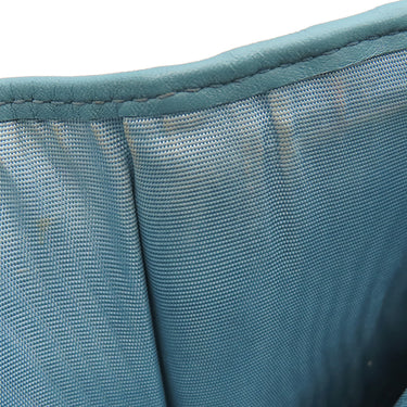 ミュウミュウ MIU MIU ソフティ パデッド マテラッセ ブルー レザー 二つ折り財布 ゴールド金具 水色 ロゴ コンパクト