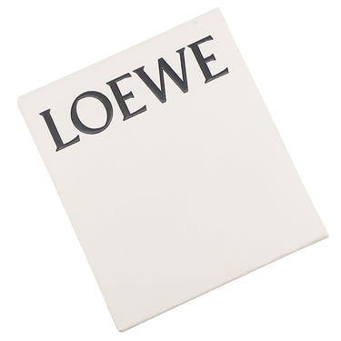 ロエベ LOEWE リピート スモール バーティカル ウォレット C499S97X04 ラズベリー カーフ エンボスシルクカーフ 三つ折り財布 シルバー金具 アナグラム エンボス加工