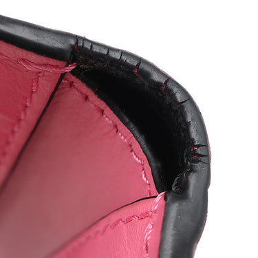 ロエベ LOEWE リピート スモール バーティカル ウォレット C499S97X04 ラズベリー カーフ エンボスシルクカーフ 三つ折り財布 シルバー金具 アナグラム エンボス加工