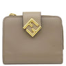フェンディ FENDI FF ダイヤモンド 財布 グレー レザー 二つ折り財布 ゴールド金具 グレージュ コンパクトウォレット