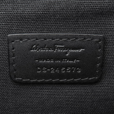 サルヴァトーレ・フェラガモ Salvatore Ferragamo ナイロン ショルダー 245573 ブラック ナイロン ショルダーバッグ マットシルバー金具 黒 斜め掛け