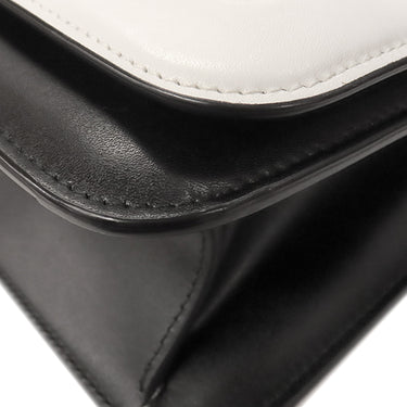 サルヴァトーレ・フェラガモ Salvatore Ferragamo ヴァラリボン AU-21 G892 ブラック×ホワイト カーフ ショルダーバッグ ゴールド金具 黒 白 チェーンショルダー