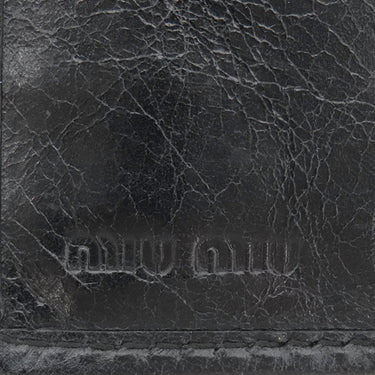 ミュウミュウ MIU MIU マテラッセ ブラック レザー 三つ折り財布 シルバー金具 黒