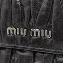 ミュウミュウ MIU MIU マテラッセ ブラック レザー 三つ折り財布 シルバー金具 黒