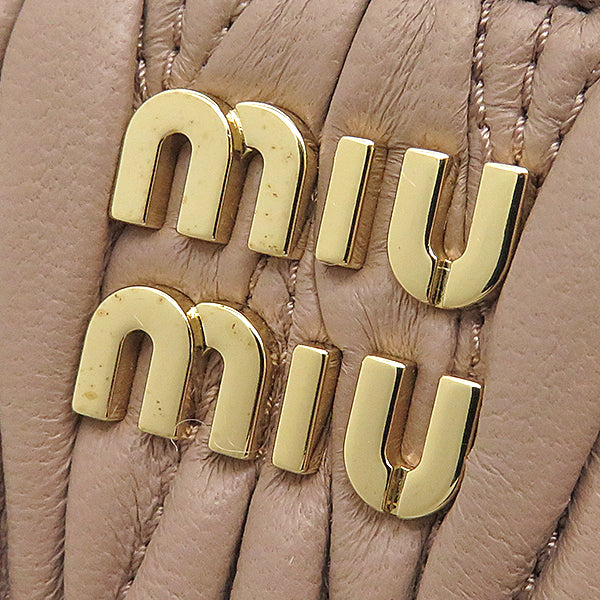 ミュウミュウ MIU MIU マテラッセ コンパクトウォレット 5ML522 2FPP F0770 CAMMEO レザー 二つ折り財布 ゴー