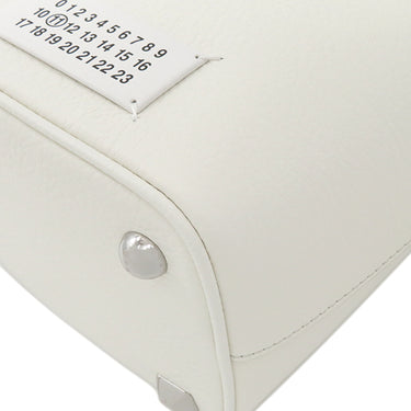 メゾン マルタン マルジェラ MAISON MARTIN MARGIELA 5AC バケットバッグ S61WG0035P4348H0157 ホワイト コットン グレイニーカーフレザー 2WAYバッグ シルバー金具 白