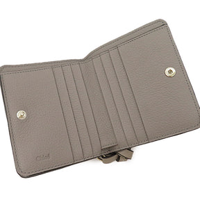 クロエ Chloe アルファベット コンパクトウォレット CHC22WP765F57053 CASHMERE GREY レザー 二つ折り財布 ゴールド金具 新品 未使用