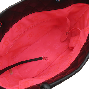 シャネル CHANEL カンボンライン A25169 ブラック レザー エナメル トートバッグ シルバー金具 黒 ピンク キルティング ココマーク