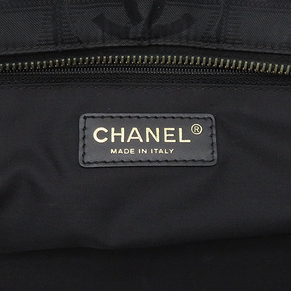 シャネル CHANEL ニュートラベルライン ミニバッグ ブラック ナイロン レザー ハンドバッグ ゴールド金具 黒 ココマーク