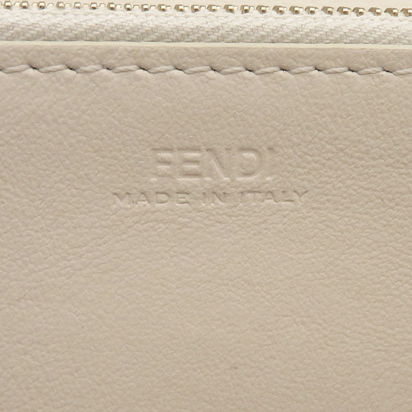 フェンディ FENDI ピーカブー コンチネンタル ウォレット ブラック レザー 長財布 ゴールド金具 黒 セレリア 二つ折り