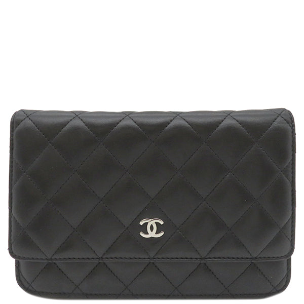 シャネル CHANEL A33814 ブラック ラムスキン チェーンウォレット シルバー金具 黒