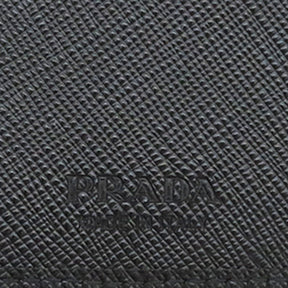プラダ PRADA マネークリップ  2MN077 ブラック サフィアーノレザー 二つ折り財布 シルバー金具 黒 SAFFIANO TRIANG カード入れ